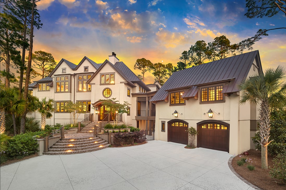 How Spectacular Driveways Set the Tone