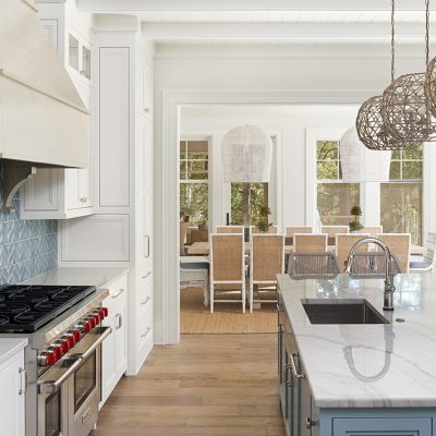 Best Architectural Firms Kiawah Island SC Photo By Holger Obenaus 93210_B Kitchen To Dining Crop B
